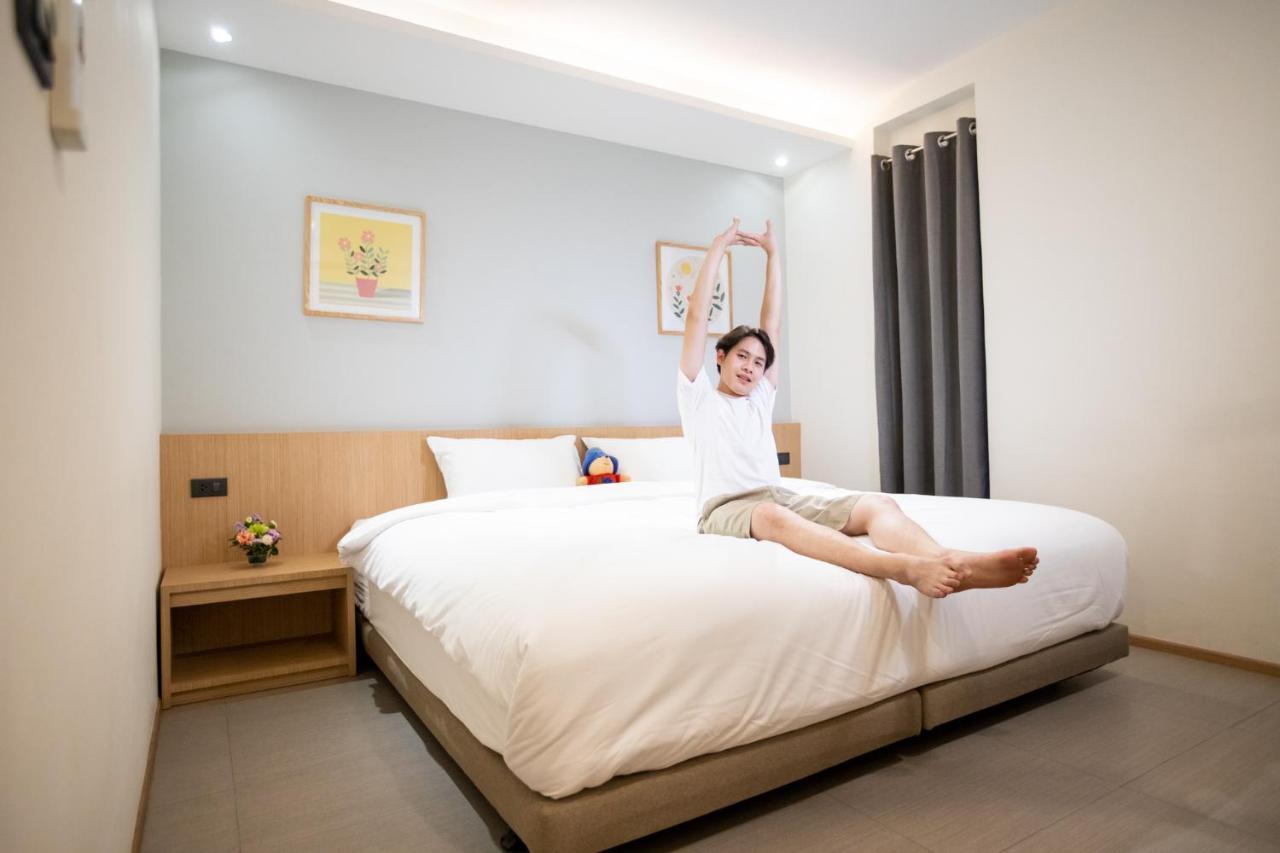 Cubic Bangna Hotel Bangkok Exterior photo